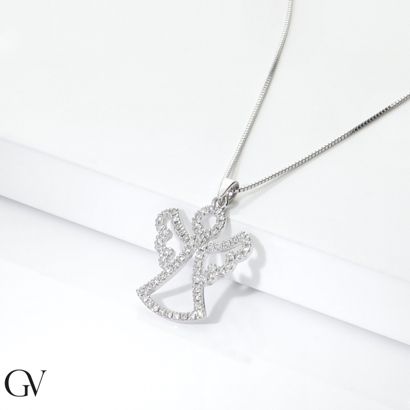 Collier en or blanc 18 carats avec pendentif ange en diamants  Collier en or blanc 18 carats avec pendentif ange en diamants