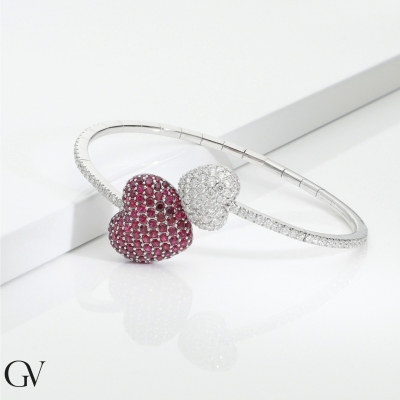 TOI ET MOI Bracelet or blanc avec deux cœurs en rubis et diamant