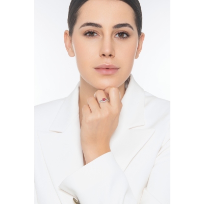 Bague rubis  et double rangée de diamants or 750 