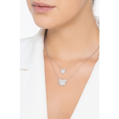Collier en or blanc 18 carats avec deux cœurs en diamants 