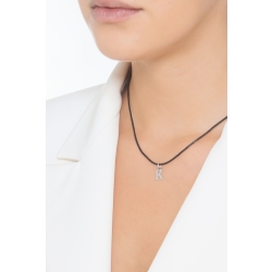 Pendentif avec lettre initiale K en majuscule en or blanc 18k 2
