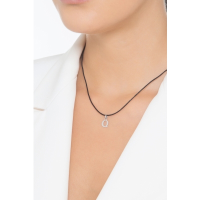 Pendentif avec initiale Q Or blanc 18 carats