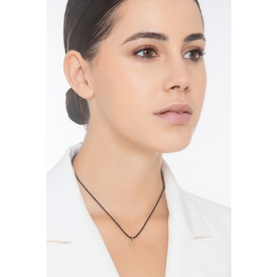 Pendentif avec la lettre initiale K en or jaune 18 carats