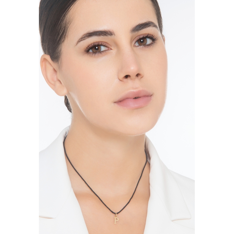 Pendentif or jaune avec lettre initiale P Pendentif or jaune avec lettre initiale P