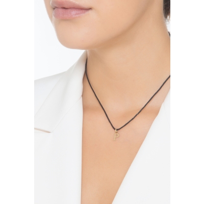 Pendentif or jaune avec lettre initiale P