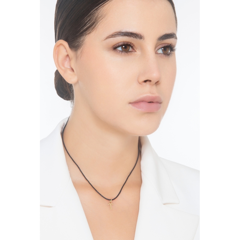 Pendentif avec lettre initiale T Pendentif avec lettre initiale T
