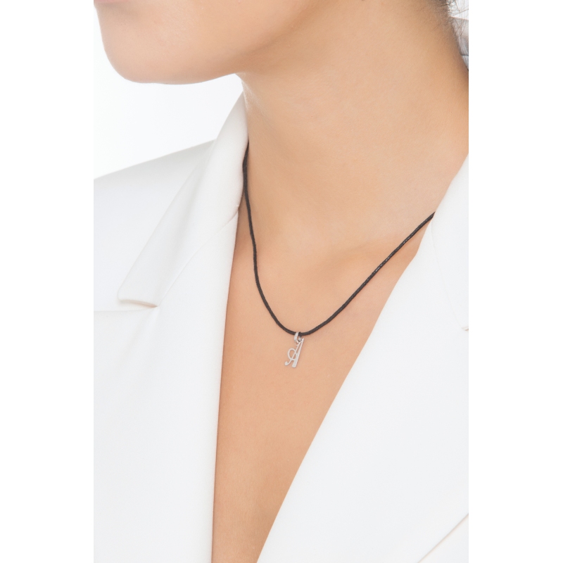 Pendentif avec initiale A Or blanc 18 carats