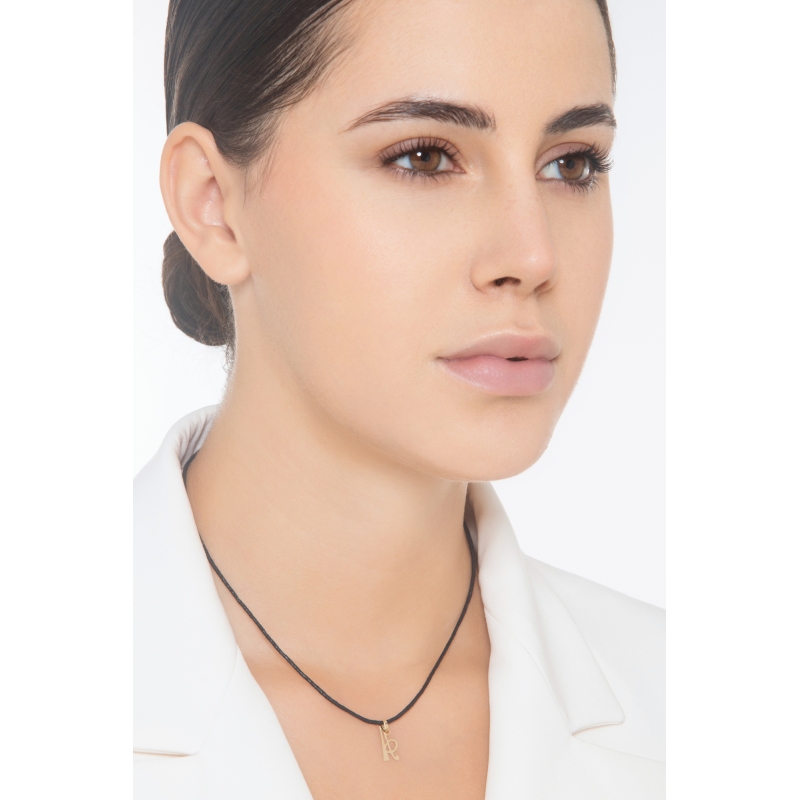 Pendentif avec lettre initiale A Pendentif avec lettre initiale A