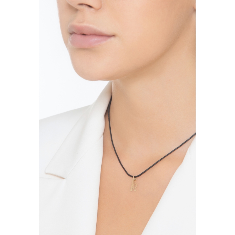Pendentif avec lettre initiale A Pendentif avec lettre initiale A