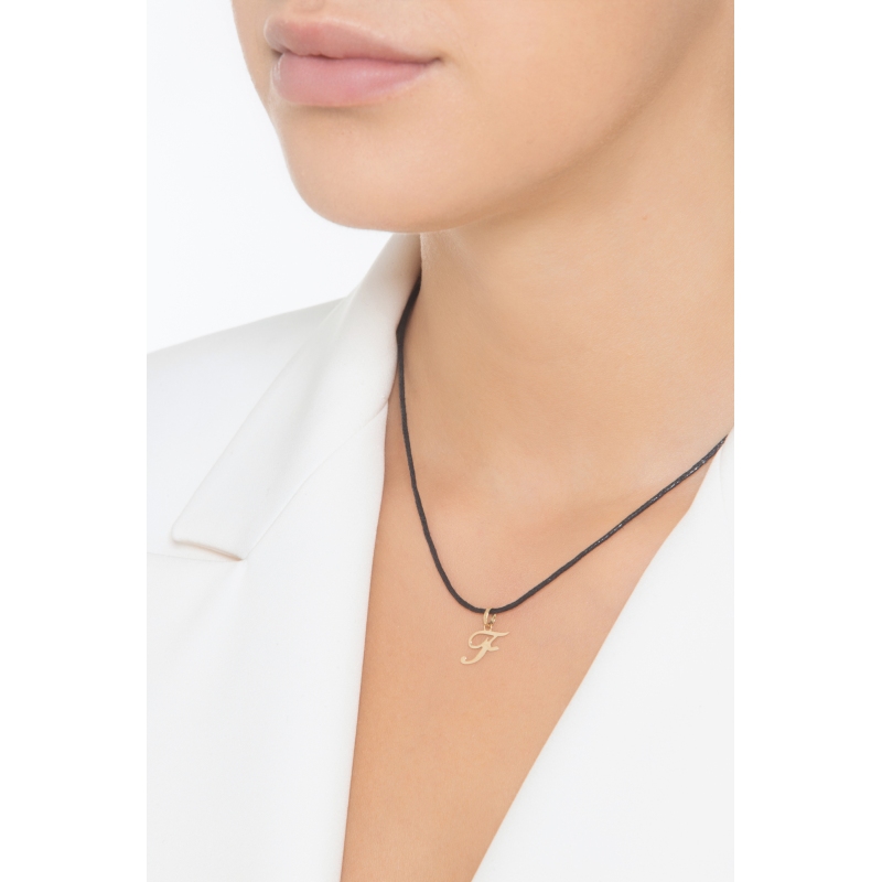 Pendentif avec lettre initiale F or jaune