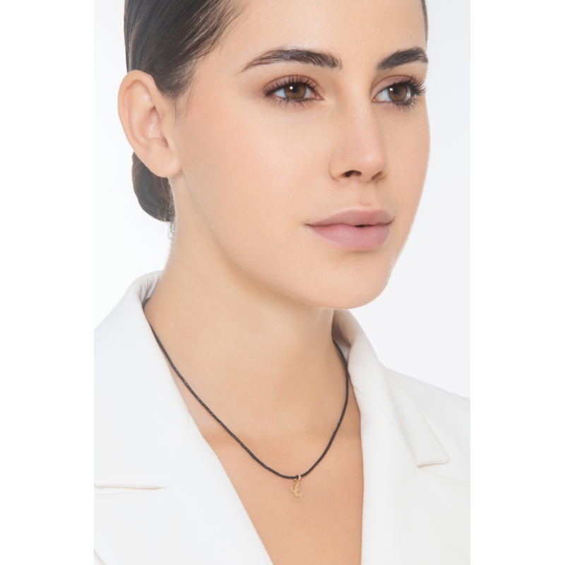 Pendentif avec lettre initiale G