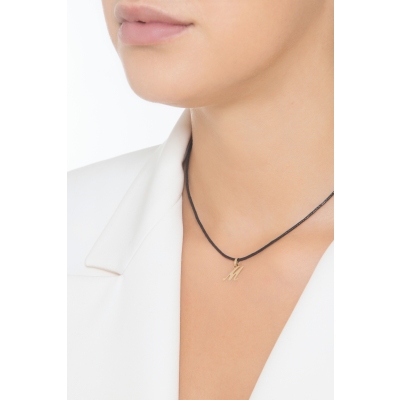 Pendentif avec initiale M en italique en or jaune 18k