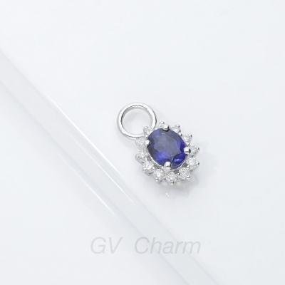  Charm en or blanc 18 carats avec saphir 