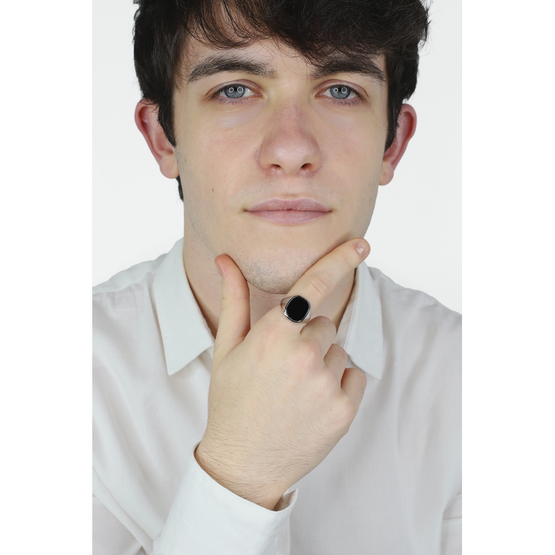 Bague homme en or blanc 18k  Bague homme en or blanc 18k