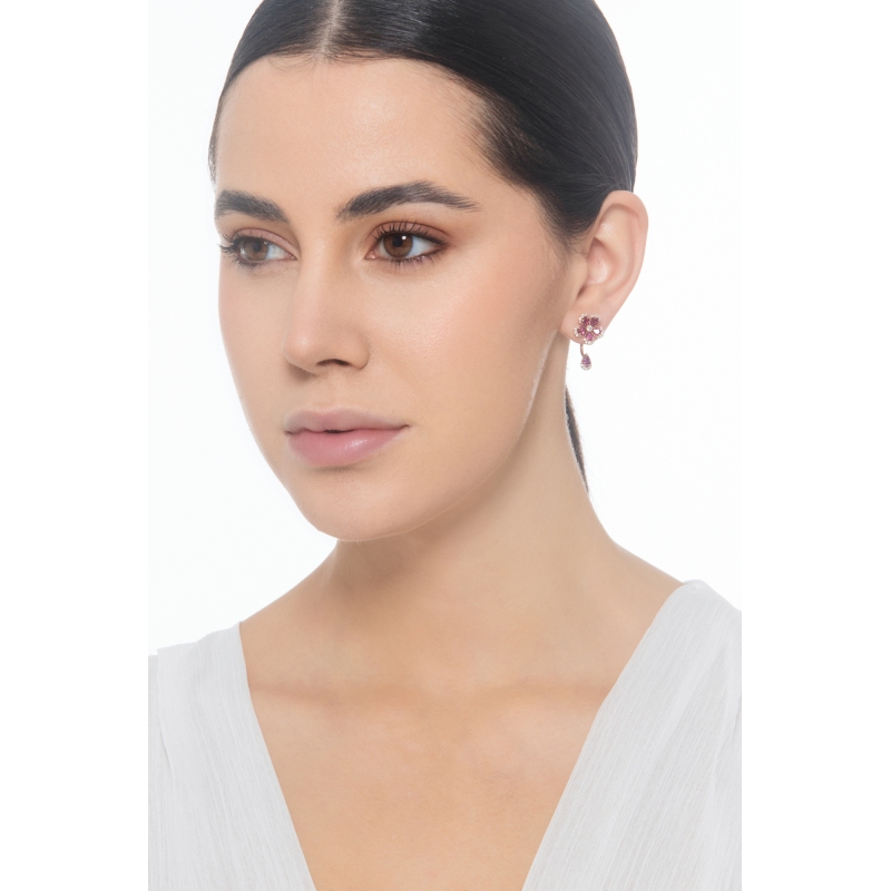 Boucles d’oreilles fleur or rose 18k avec rubis poire et diamants