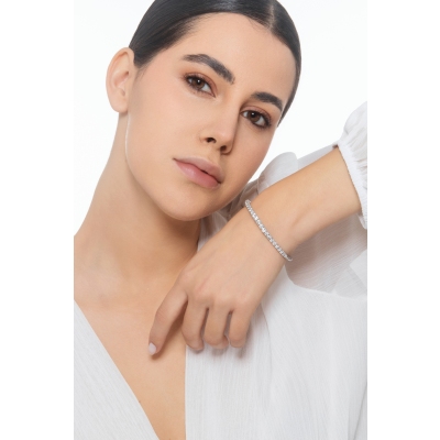 Bracelet femme semi-rigide en or blanc 18 ct avec diamants 