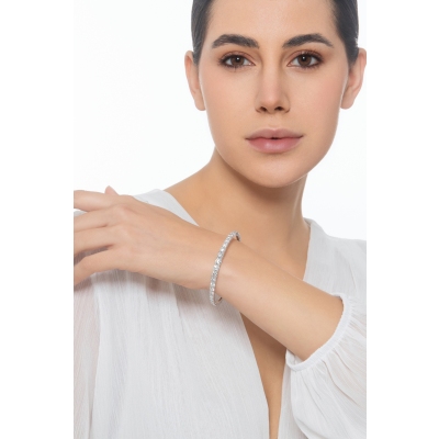 Bracelet rivière semirigide en or blanc 18 carats avec diamants