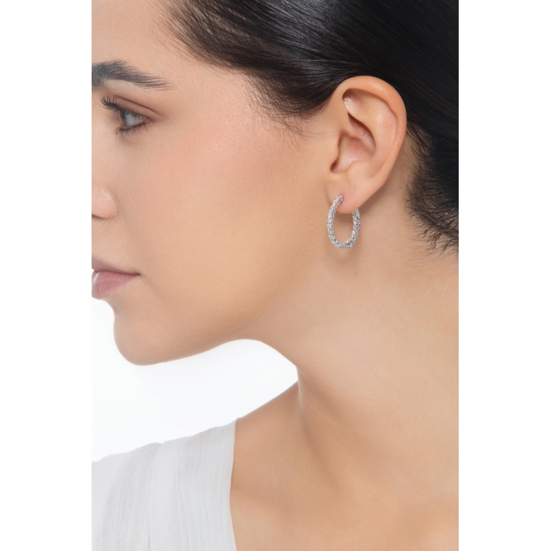  Boucles d'oreilles en or blanc 18 ct avec diamants