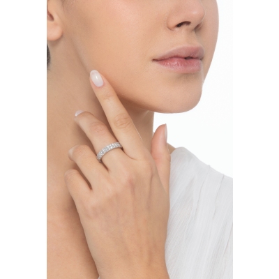 Bague eternity en or blanc 18k avec deux rangées de diamants 