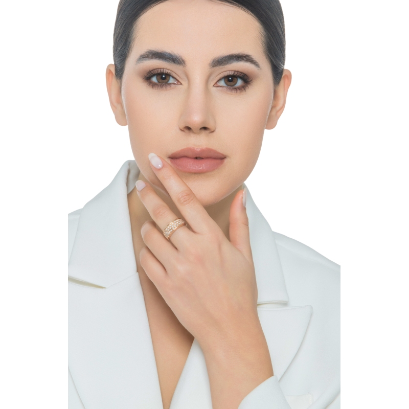 Bague bandeau en or rose 18 carats sertie de diamants Bague bandeau en or rose 18 carats sertie de diamants