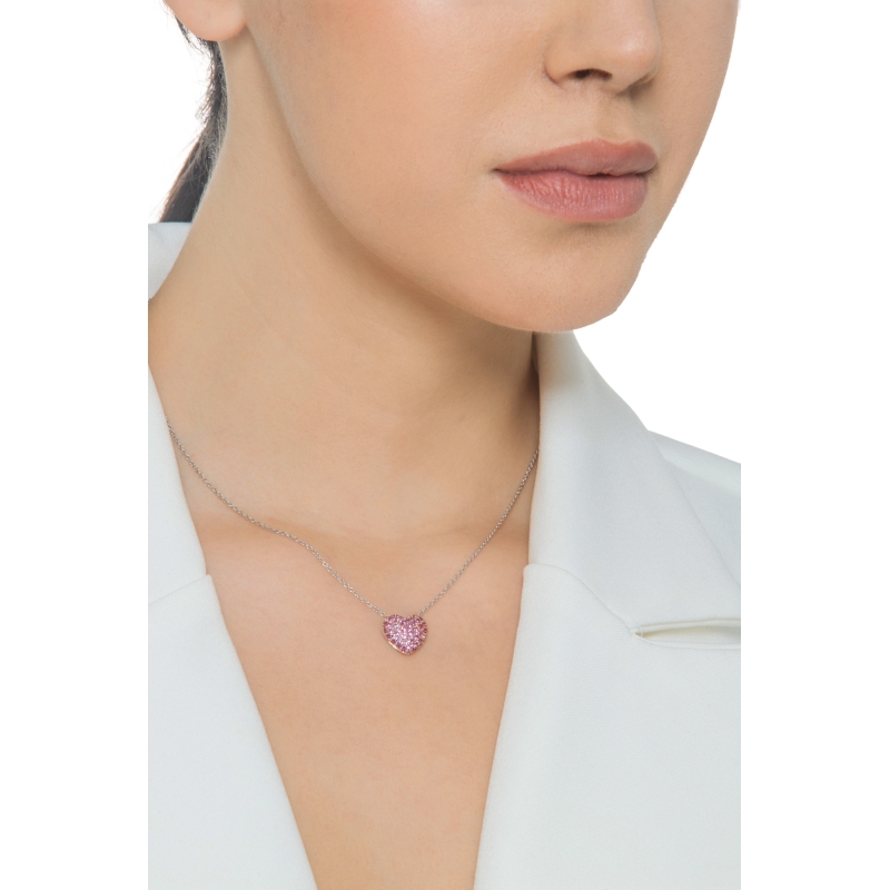 Collier en or blanc 18 carats avec cœur saphirs roses Collier en or blanc 18 carats avec cœur saphirs roses
