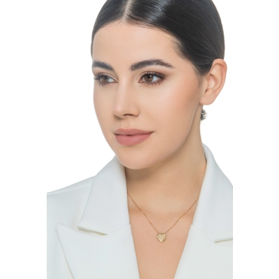 Collier en or jaune 18k avec cœur pavé de diamants 