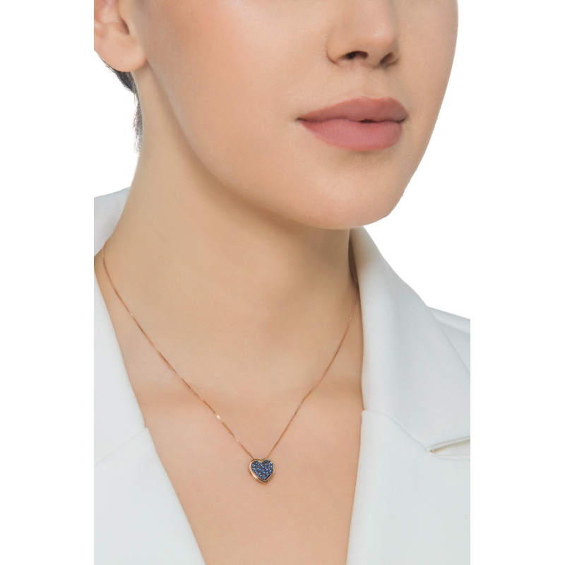 Collier en or rose 18k saphirs bleus Collier en or rose 18k saphirs bleus