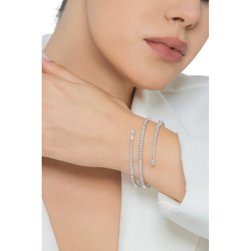 Bracelet semi-rigide en or blanc 18k avec diamant Bracelet semi-rigide en or blanc 18k avec diamant