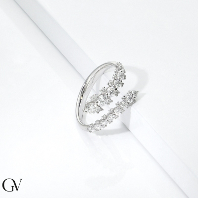 Bague contrarié design avec diamants en or blanc 18 carats