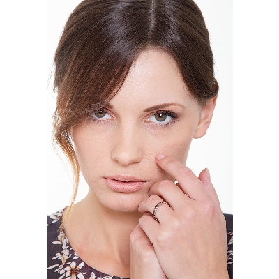 Bague Eternity or blanc 18k avec diamants cognac