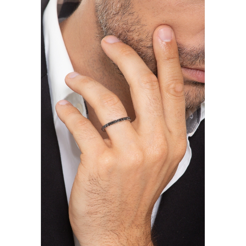 Bague Tour Complet Diamants Noirs et Or Blanc 750 Bague Tour Complet Diamants Noirs et Or Blanc 750