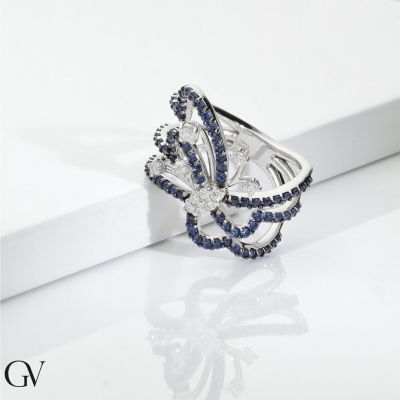 Bague papillon en or blanc 18k saphirs bleus et diamants