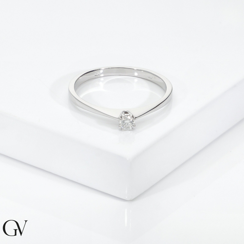 Bague Solitaire Diamant 0.10 ct et Or Blanc 750