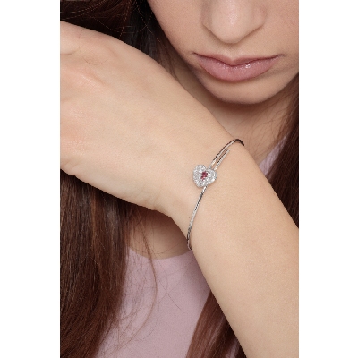 Bracelet semi-rigide en or blanc 18k avec cœur diamants et rubis