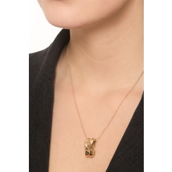 Collier en or jaune 18K avec pendentif vagues  2