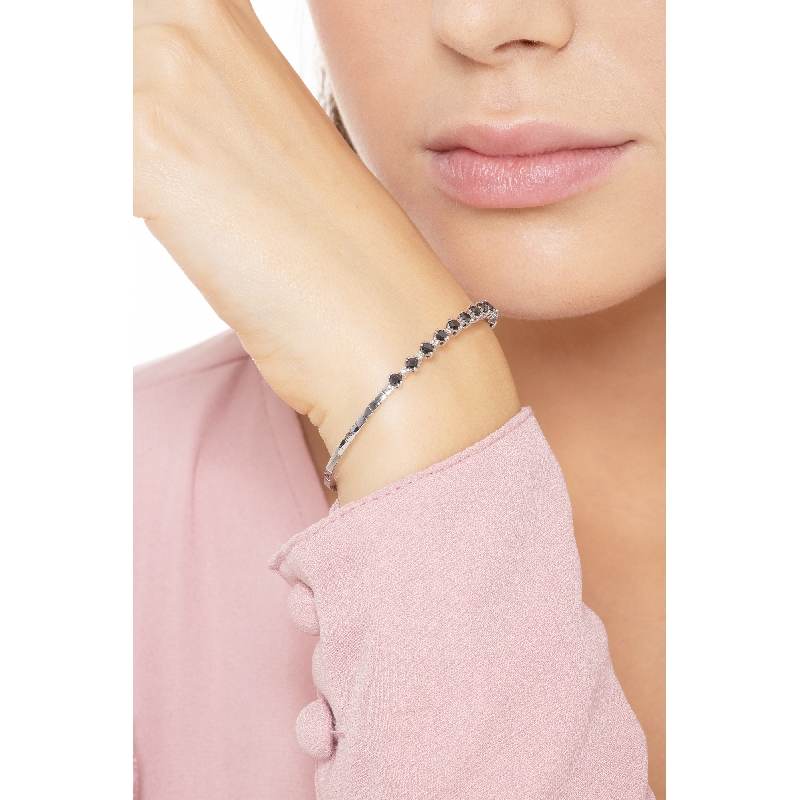 Bracelet semi-rigide en or blanc 18k serti de diamants noirs et blancs