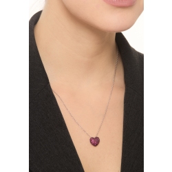 Collier en or blanc 18k et pendentif cœur pavé en rubis 2
