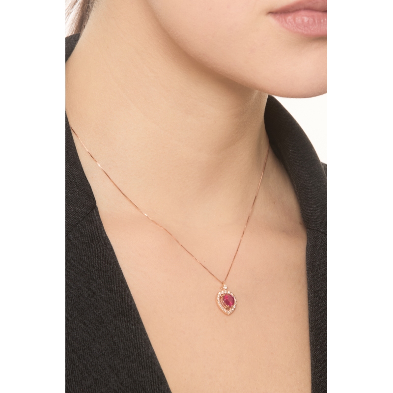 Collier pendentif cœur rubis  en or rose 18K Collier pendentif cœur rubis  en or rose 18K