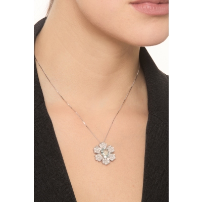 Collier en or blanc 18k avec pendentif en forme de fleur MM11X9