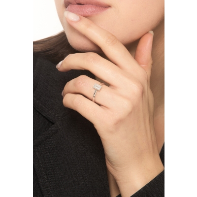 Bague solitaire or blanc 18k diamant central émeraude certifié GIA 1.00 ct