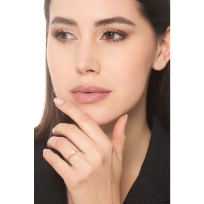 Bague solitaire en or blanc 18k avec huit griffes et diamant CT 0,30 