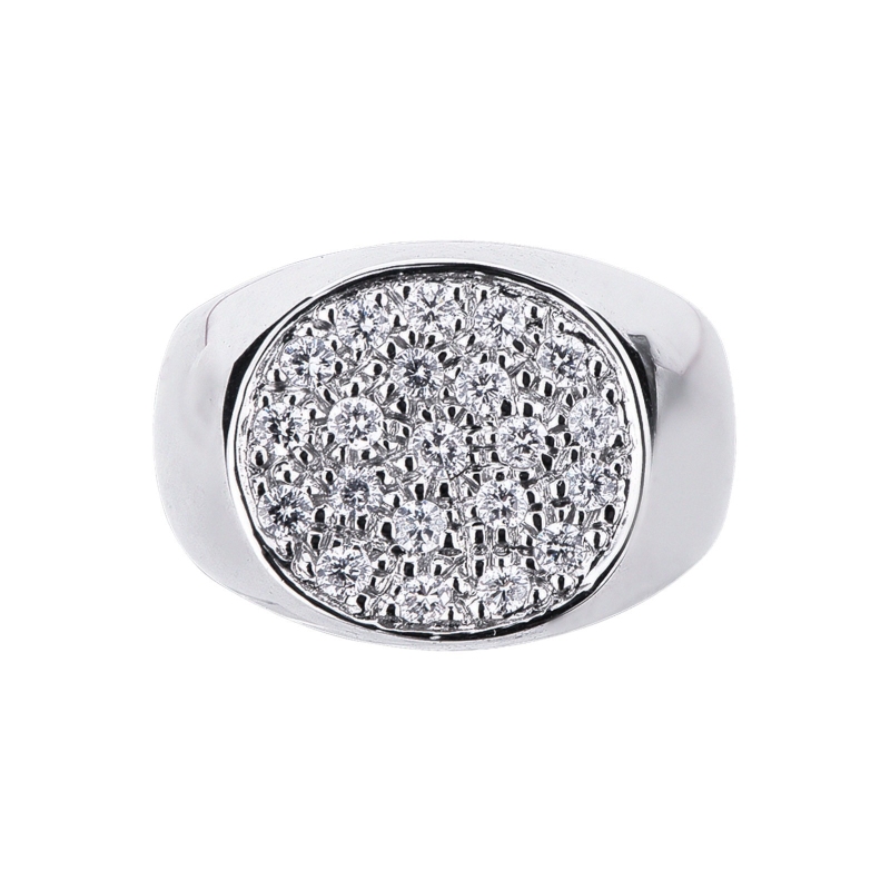 Chevalière en or blanc 18k  ronde avec pavé de diamants  Chevalière en or blanc 18k  ronde avec pavé de diamants