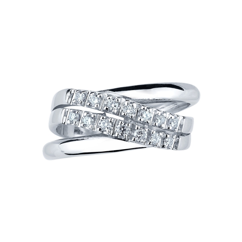 Bague croisée en or blanc 18k avec diamants Bague croisée en or blanc 18k avec diamants