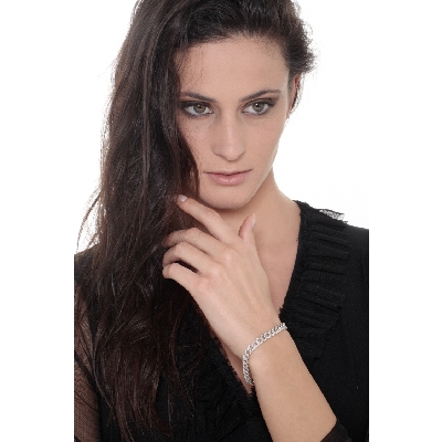 Bracelet gourmette en or blanc avec diamants