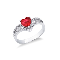 Bague rubis  et double rangée de diamants or 750