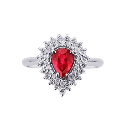 Bague en or blanc 18k avec rubis goutte et double rangée de diamants
