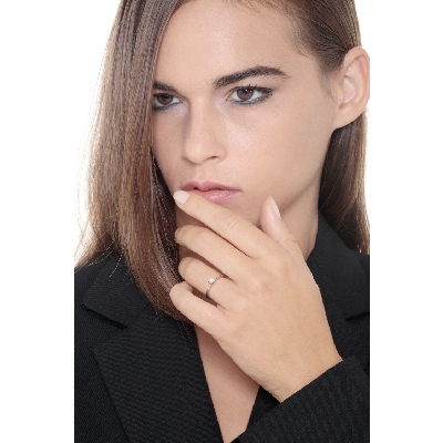 Solitaire en or blanc 18k avec diamant 0.20 ct