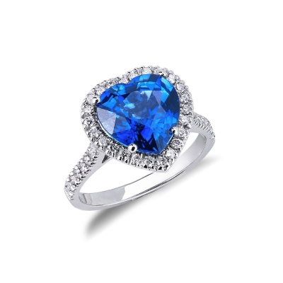 Bague en or blanc 18k avec saphir bleu en forme de coeur et diamants