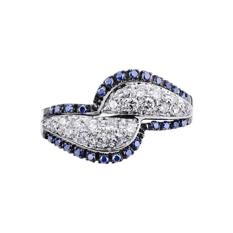 Bague en or blanc 18k saphirs bleus et diamants Bague en or blanc 18k saphirs bleus et diamants