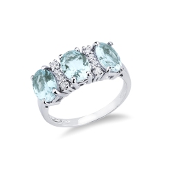 Bague or blanc 18k avec aigues-marines ovales et diamants